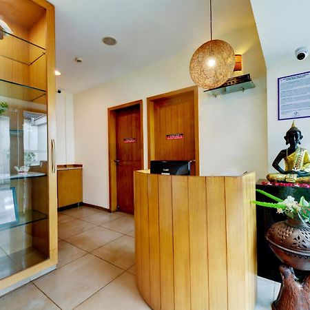 The Fern Residency Rajkot Hotel Екстериор снимка
