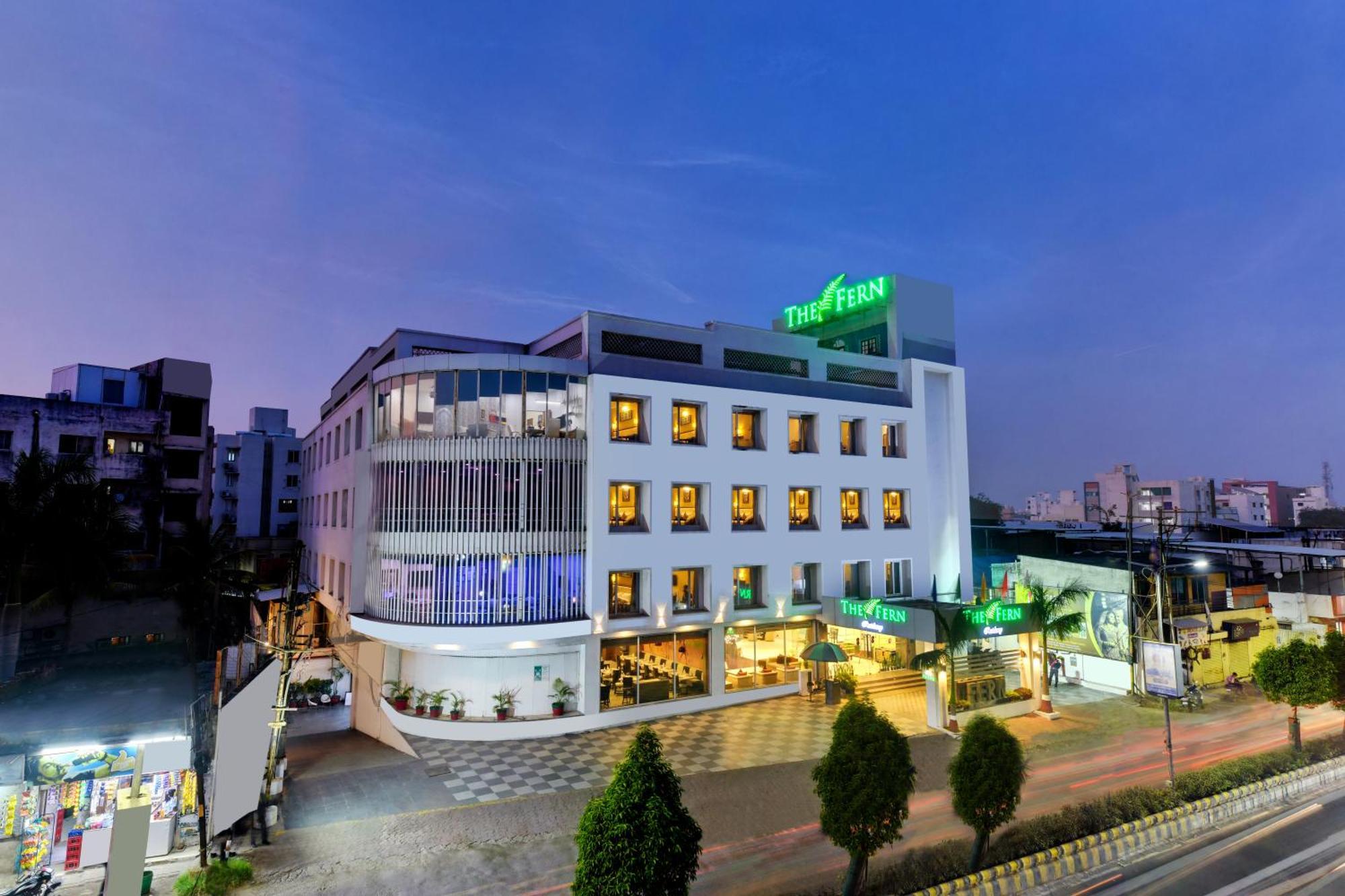 The Fern Residency Rajkot Hotel Екстериор снимка